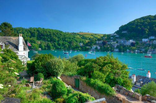 Dartmouth - Go Earth Boating